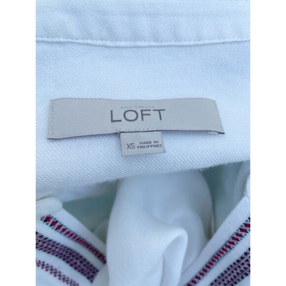 LOFT Blouse Top Womens XS Ivory Peasant V-Neck Boho Embroidery Bloused Sleeves - Picture 4 of 6